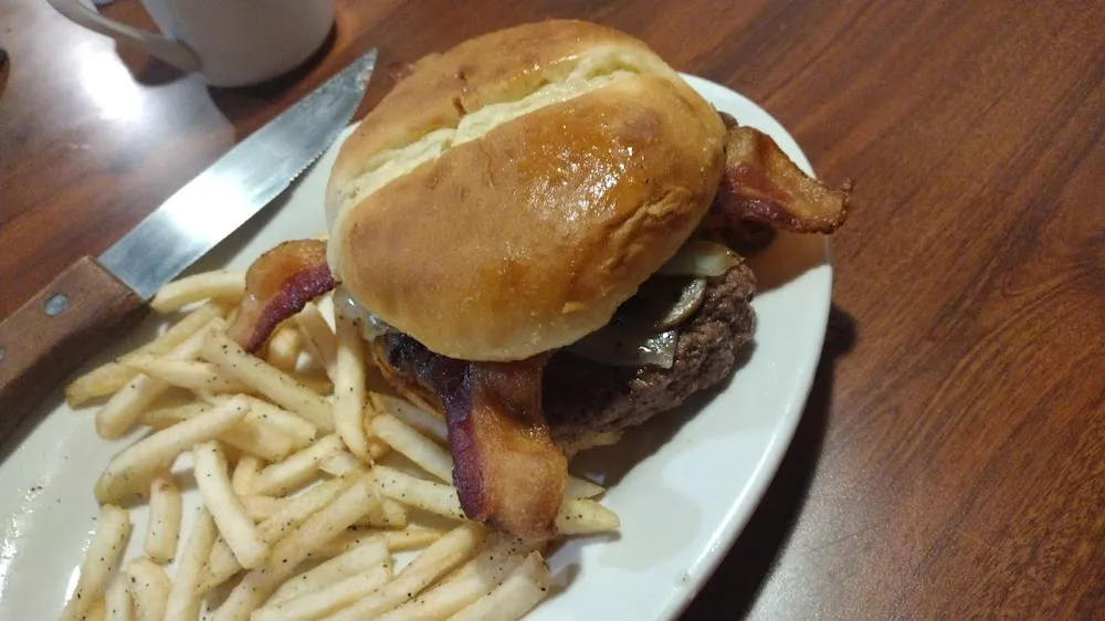 Bacon Swiss Mushroom Burger