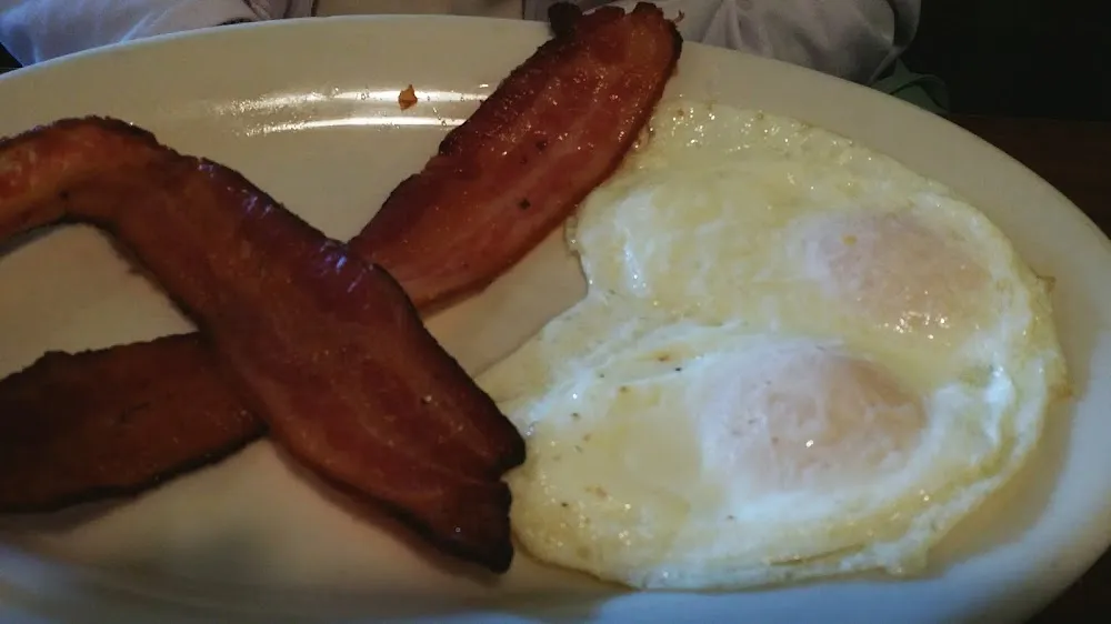 Fried Eggs with Bacon